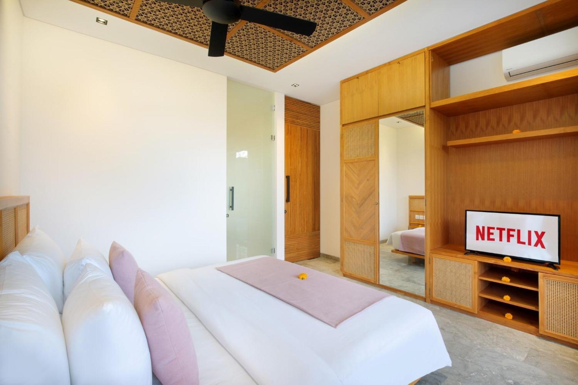Eight Palms Villa Seminyak By Ini Vie Hospitality Eksteriør billede
