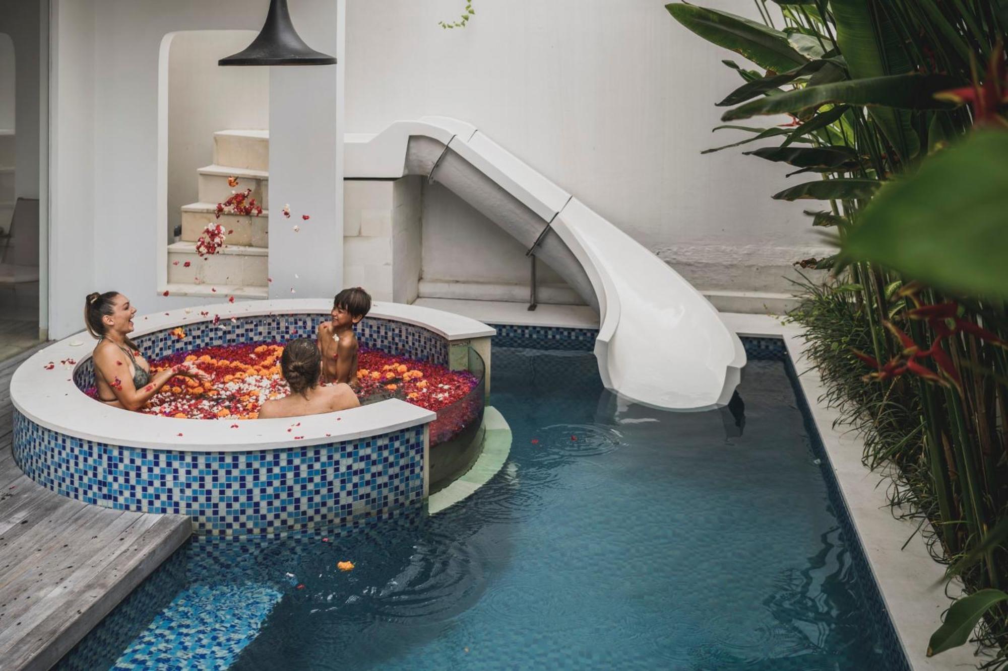 Eight Palms Villa Seminyak By Ini Vie Hospitality Eksteriør billede