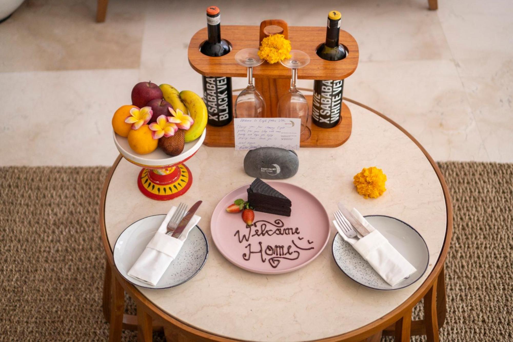 Eight Palms Villa Seminyak By Ini Vie Hospitality Eksteriør billede